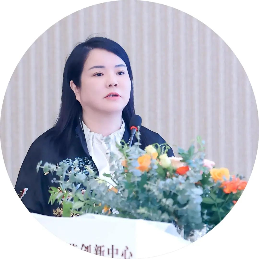 易敏1(1)(1).jpg